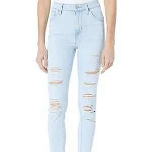Levi's 721 High-Rise Skinny Jean in SoHo Way
